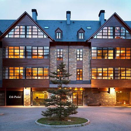 Eth Palai Aparthotel Vielha Bagian luar foto