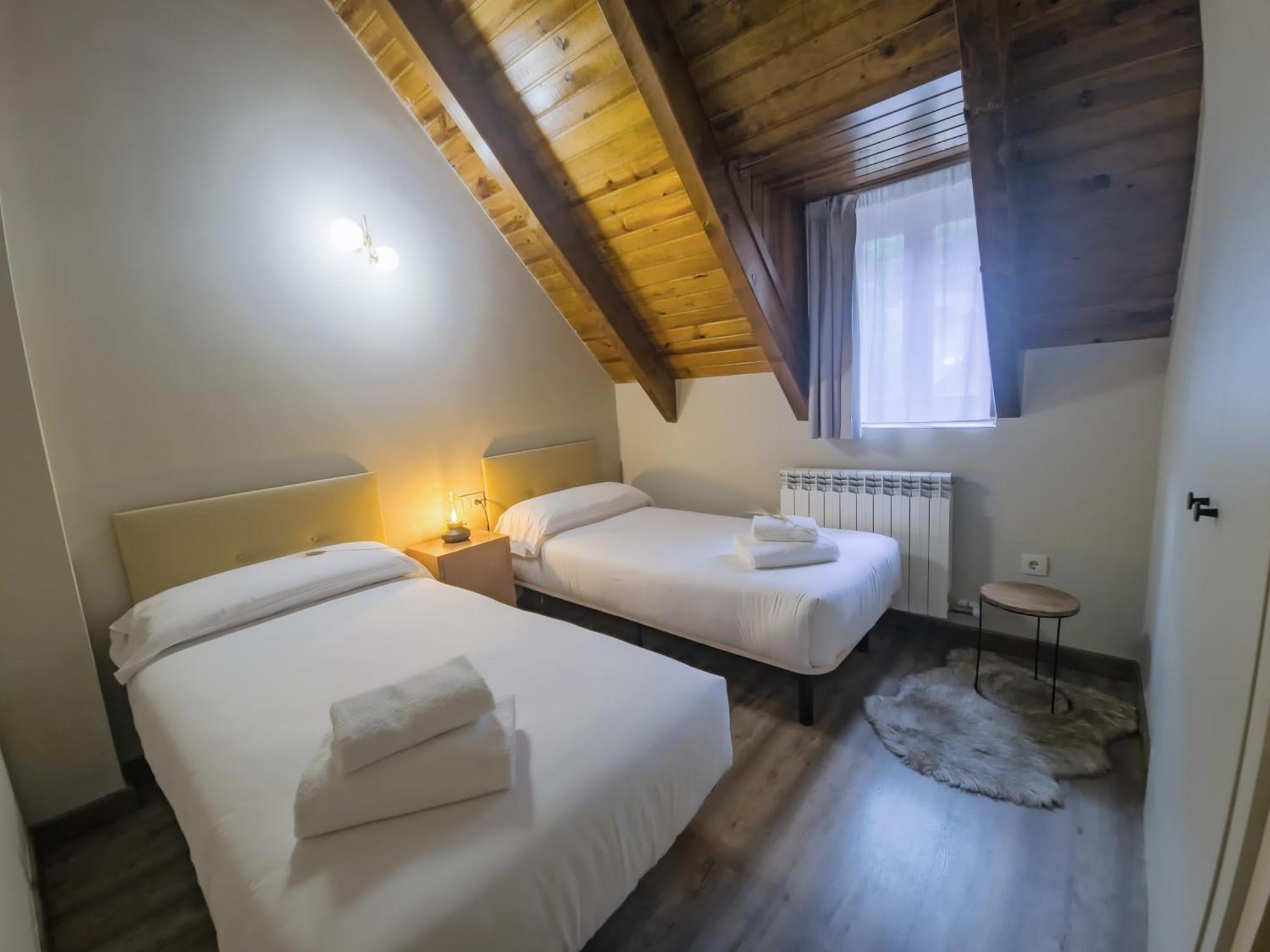 Eth Palai Aparthotel Vielha Bagian luar foto