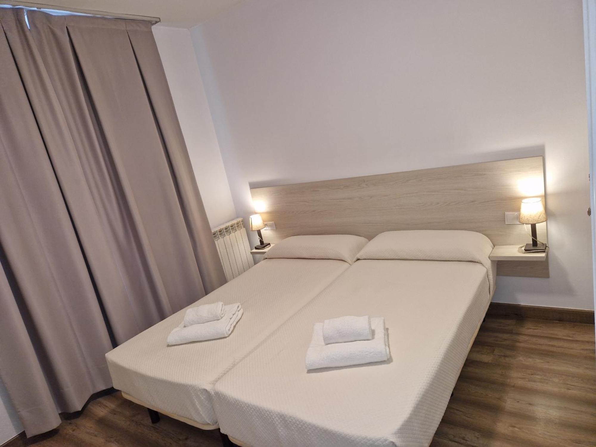Eth Palai Aparthotel Vielha Bagian luar foto