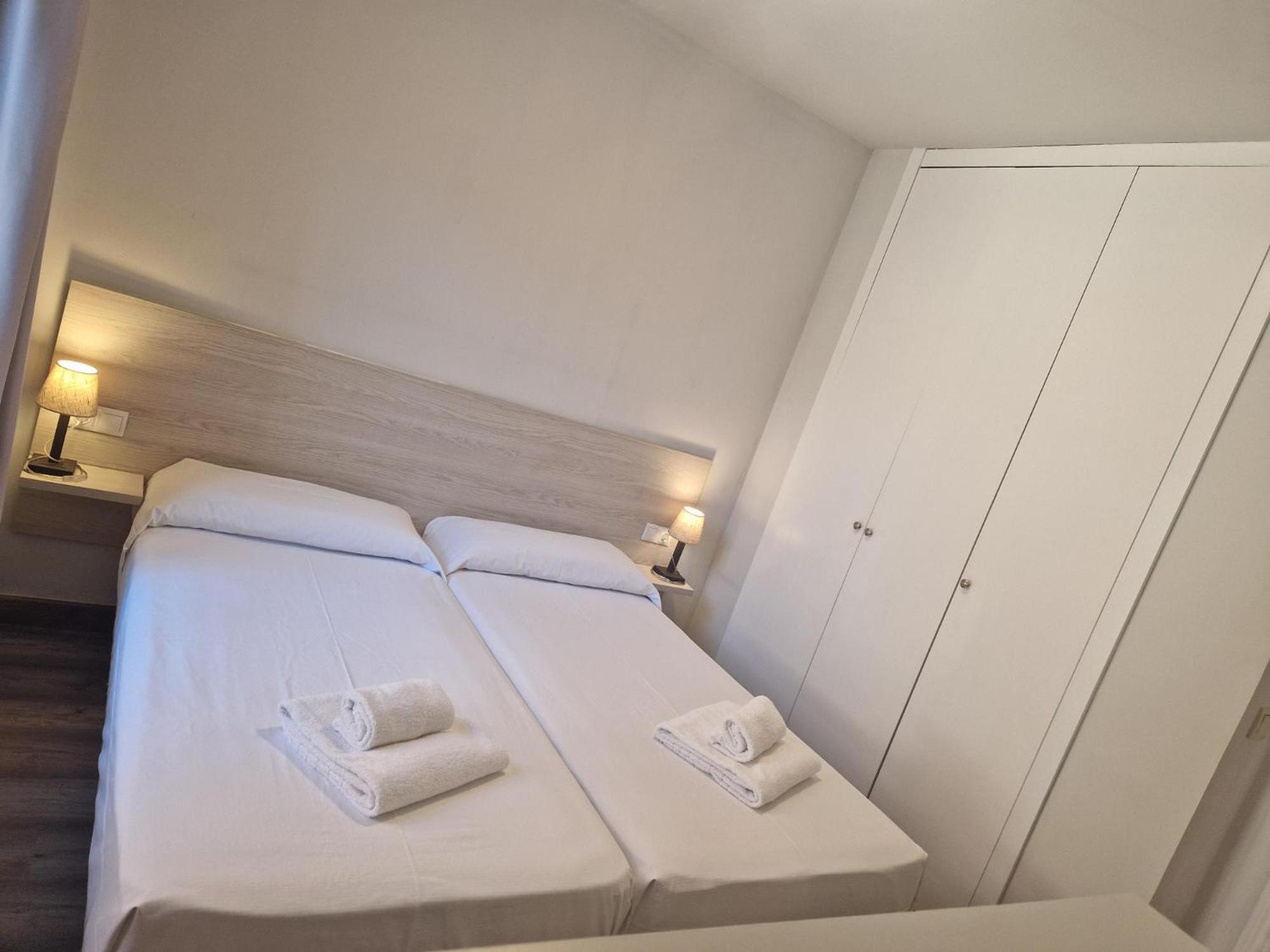 Eth Palai Aparthotel Vielha Bagian luar foto