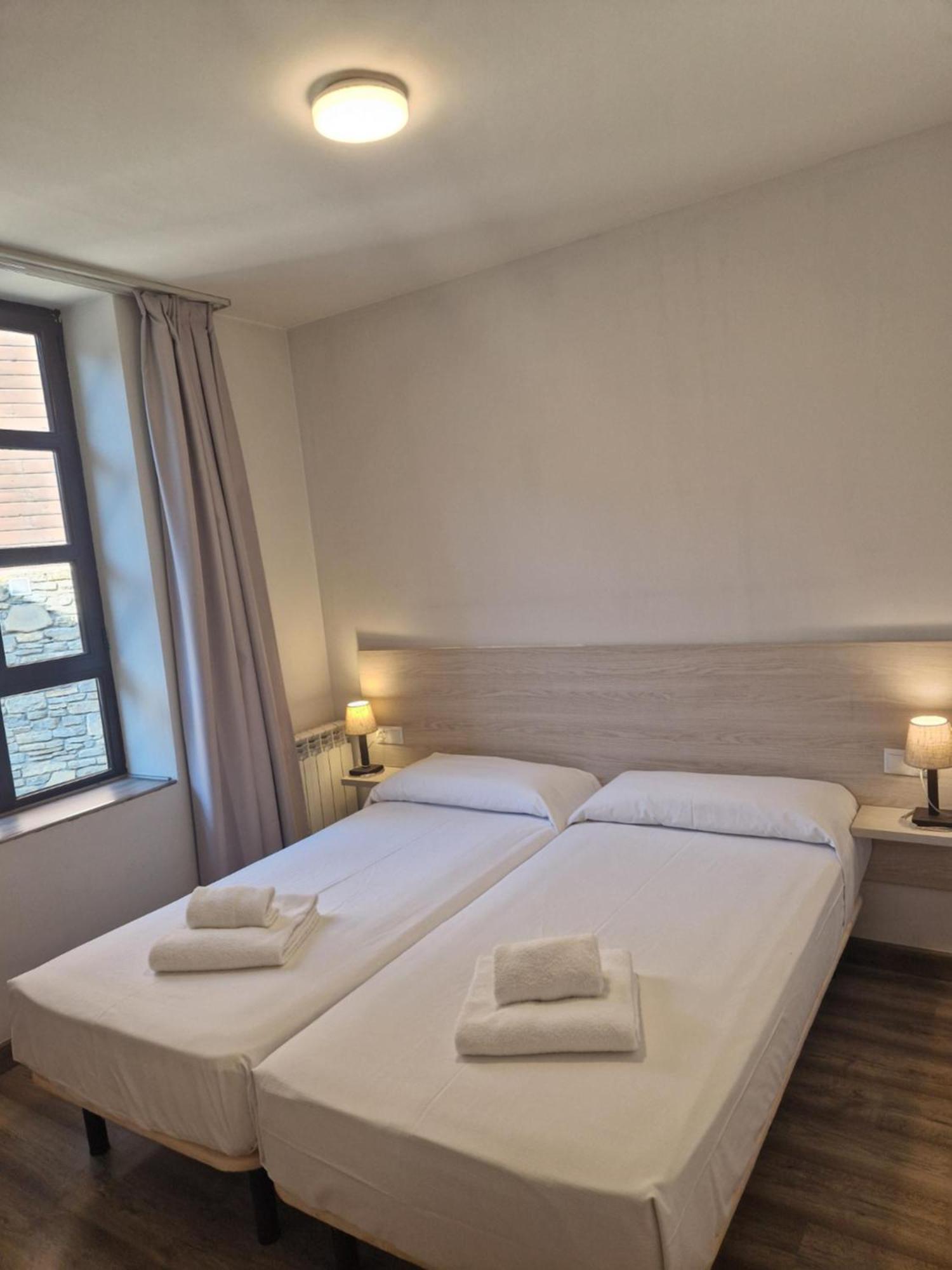 Eth Palai Aparthotel Vielha Bagian luar foto