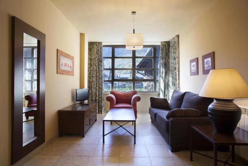 Eth Palai Aparthotel Vielha Bagian luar foto